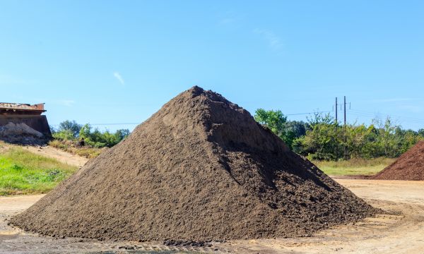 Black Dirt Delivery in Prescott Valley